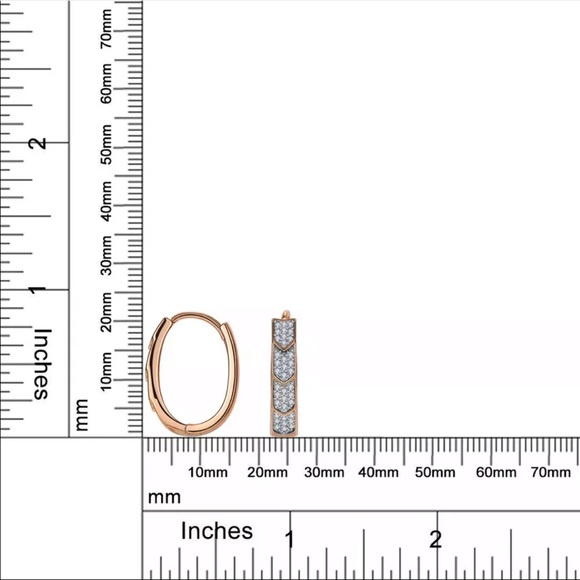 New 18K Gold Plated Stud Hoops Earrings - Picture 7 of 9